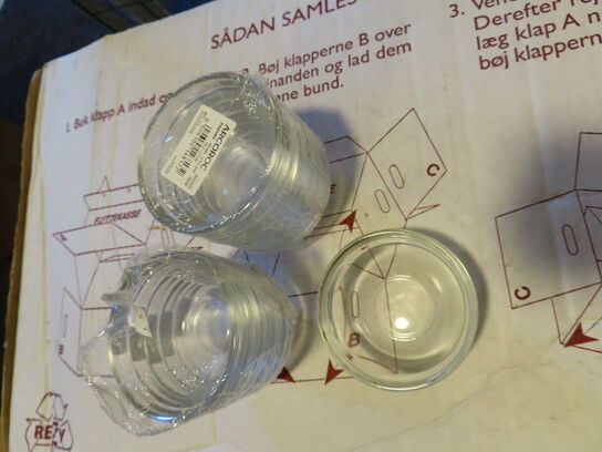 12 stk. små glasskåle, ARCOROC 70 mm.