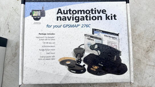 3 dele kortplotter, GARMIN GPSMAP 720 og 276C med carkit 