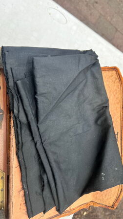 Antikt bælgkamera af træ og messing