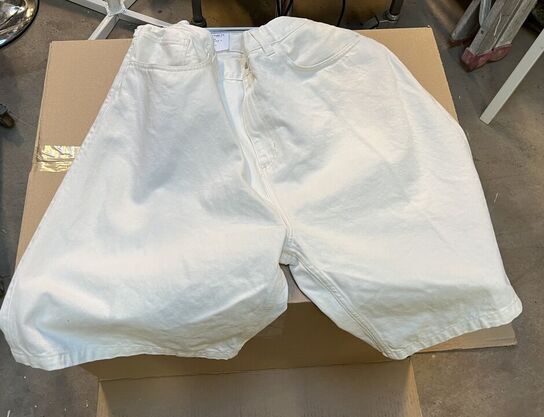 Bukser + 2 Par Shorts SOULLAND, Tøjstativ