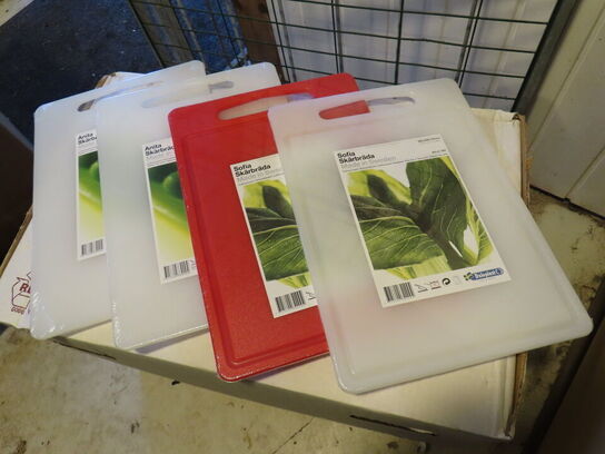 4 stk. skærebrædt, med og uden saftrille