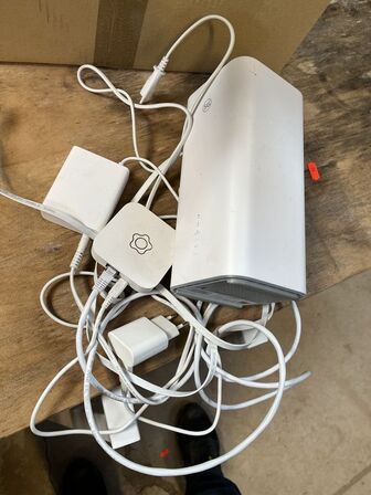 Betalingsterminal, Stregkodescanner, 2 Printere + Ruller, 5G Router