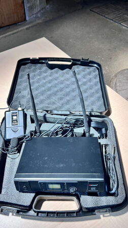 Trådløs mikrofonsæt, KARSECT WR-351/HT-35