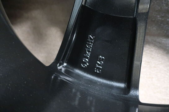 Dæk med alufælg CONTINENTAL ContiWinterContact 215/60R16