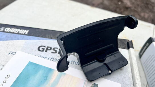 3 dele kortplotter, GARMIN GPSMAP 720 og 276C med carkit 