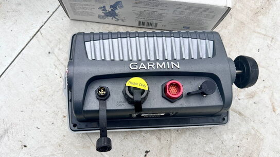 3 dele kortplotter, GARMIN GPSMAP 720 og 276C med carkit 