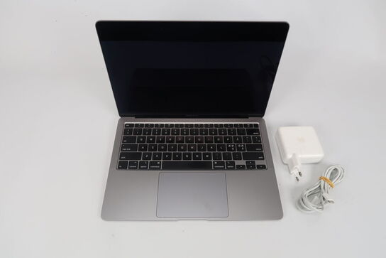 Apple Macbook Air I7-1060NG7 13"