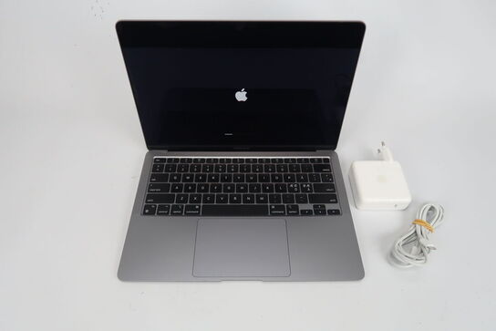 Apple Macbook Air M1 13" 