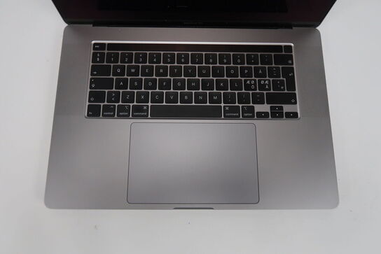 Apple Macbook Pro I7-9750H 16"