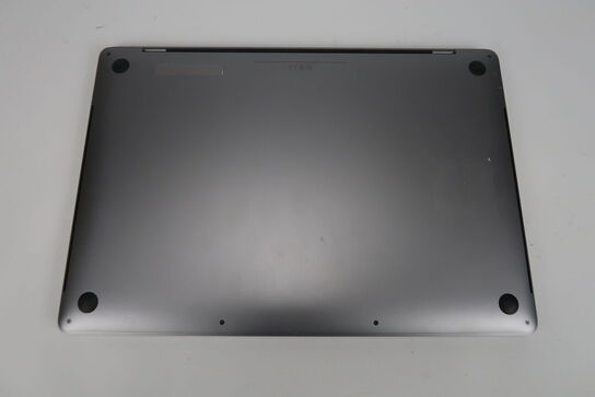 Apple Macbook Pro I7-9750H 16"