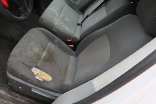 Varebil VOLKSWAGEN TRANSPOTER 2.0 TDI KORT BM 114 HK