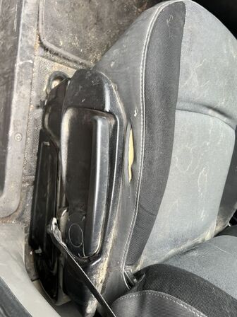 Varebil RENAULT MASTER 2.3 dCi 125 hk