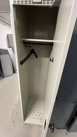 Omklædningsskabe 1 + 2 rum Grå + Mørkegrå