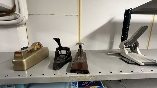 Tøm Reol inden kl. 12 (2 fag)  Papir, Kæder m.m.