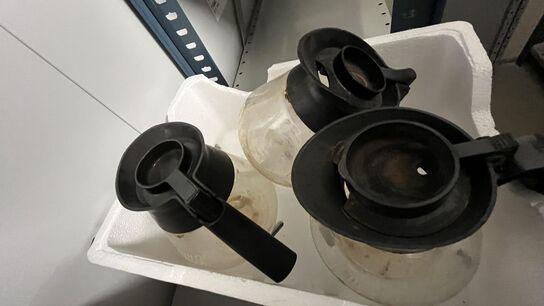 Kaffemaskine BONAMAT med 3 kolber og filtre (Hentes inden 12)