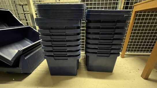 Stort Parti Plastik Kassser