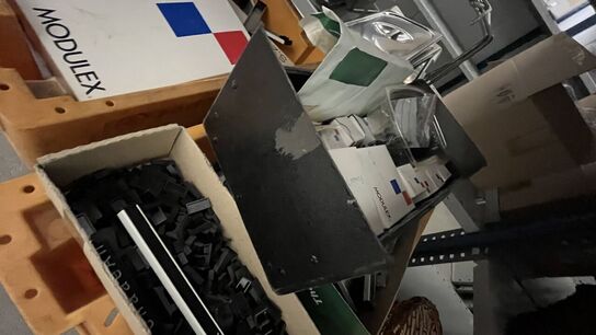 Skiltesystem Modulex 6 ks.  - Afhentes inden kl. 12