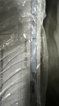 Pedestal i træ 80 cm