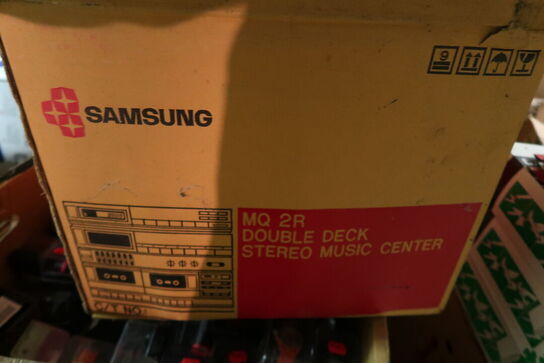 Tøm hele lageret i kælderen