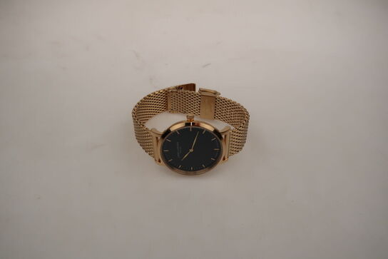 Dameur LARS LARSEN 37 mm.(403P)