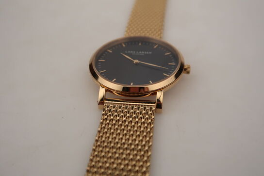 Dameur LARS LARSEN 37 mm.(403P)