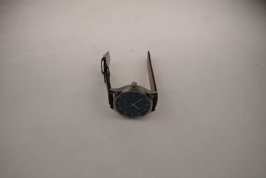 Herreur LARS LARSEN 41 mm.(401P)