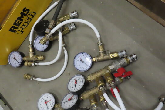 Håndtryksprøvepumpe