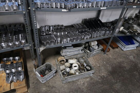 4 stk. reoler med div. Specialværktøj