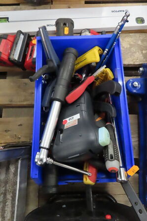 2 stk. Kabeltromler samt plukkasse med værktøj