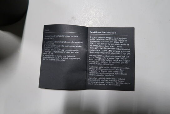 Transportabel højttaler LEMUS Vintage Black