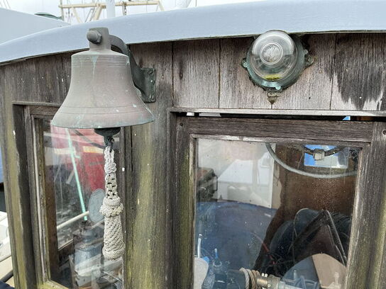 35 fod tidl. fiskefartøj/lystfartøj, ep på eg, 1965, mahogni styrehus