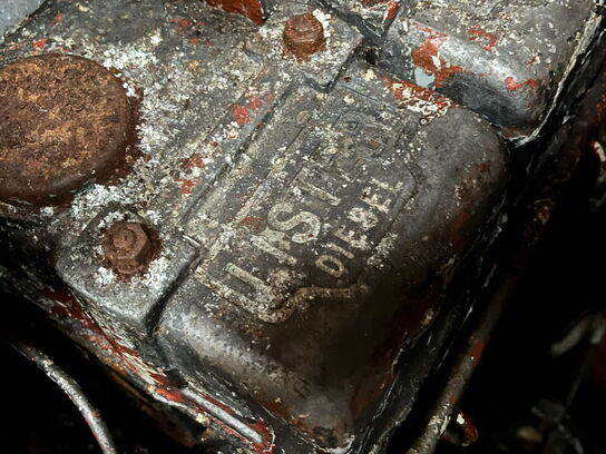 Bundgarnsjolle, Faxe Ladeplads, lærk på eg