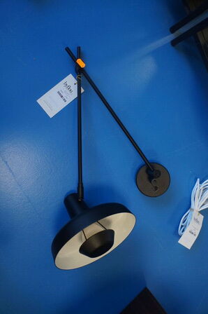 Væglampe GRUPA ARIGATO