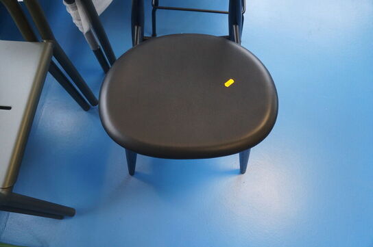 Spisebordsstol HANS J. WGNER CH33P