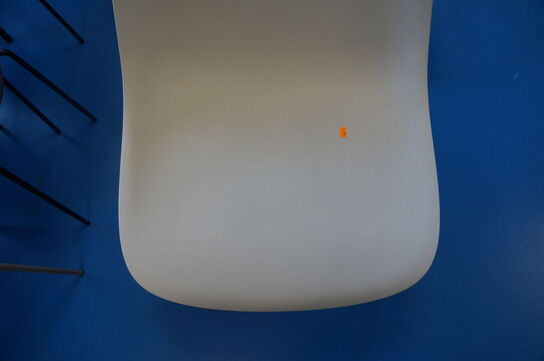 Loungestol MUUTO FIBER