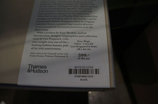 Coffe table book NEW MAGS CHLOÉ CATWALK