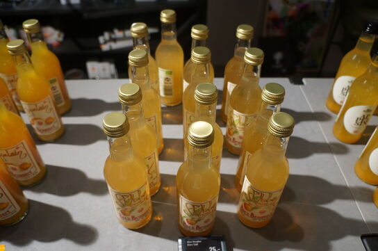 Stort parti saft BIE'S BRYGHUS