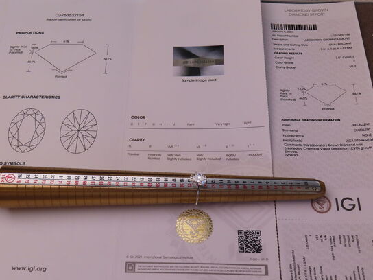 14 kt. Hvidguldring med 2.01 ct. Briliantsleben Diamant