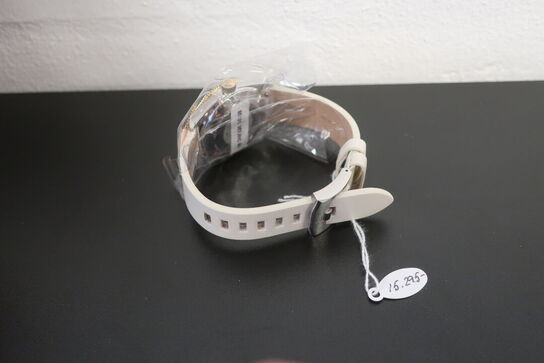 Dameur EDOX SkyDiver 38 mm.