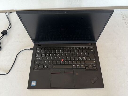 Bærbar computer LENOVO X1 Carbon 7th gen.