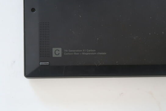 Bærbar computer LENOVO X1 Carbon 7th gen.