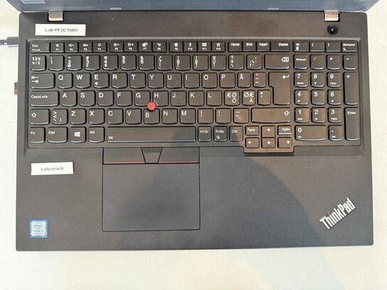 Bærbar computer LENOVO L590