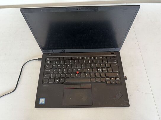 Bærbar computer LENOVO X1 Carbon 7th gen.