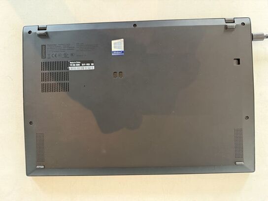 Bærbar computer LENOVO X1 Carbon 7th gen.