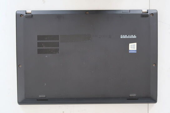 Bærbar computer LENOVO X1 Carbon 5th Gen.