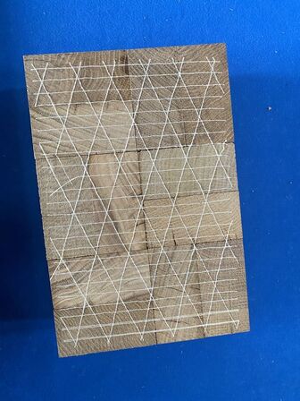 142,17 m2 Massivt eg klodsegulv / Endestavsgulv