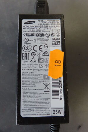 compuerskærm 24" SAMSUNG S24E390HL