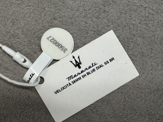 Armbåndsur  MASERATI VELOCITA 35 MM 3H BLUE DIAL SS BR