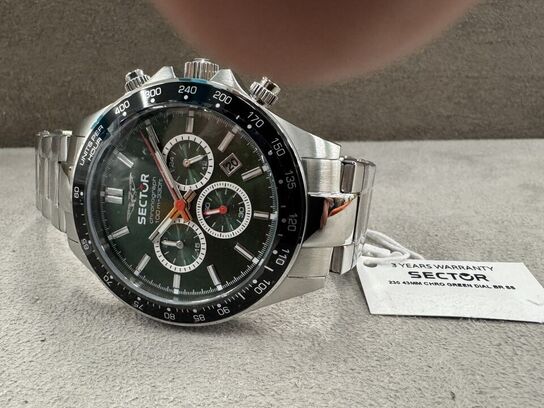 Armbåndsur SECTOR 230 43 MM CHRO GREEN DIAL BR SS