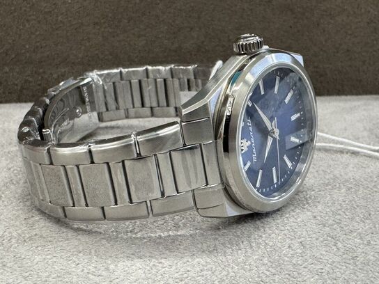 Armbåndsur  MASERATI VELOCITA 35 MM 3H BLUE DIAL SS BR